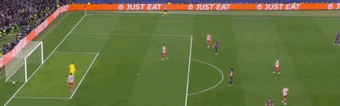 开云官网-亨利：若裁判吹哨开球，普维尔在禁区内用手按球百分百是点球